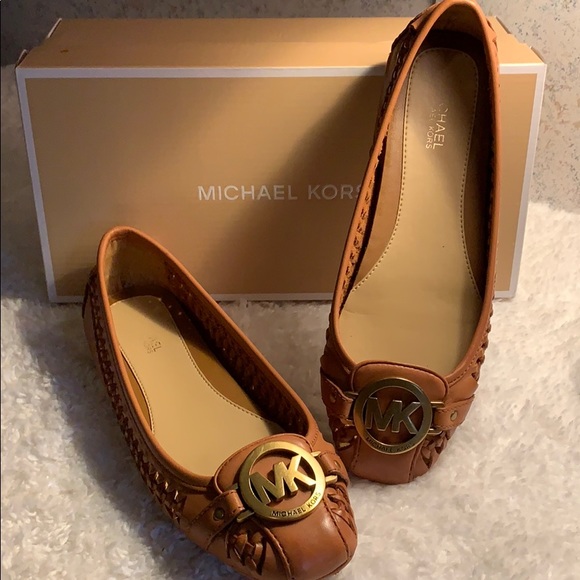 NWT MICHEAL KORS FULTON MOC FLATS🔥 - Picture 1 of 8